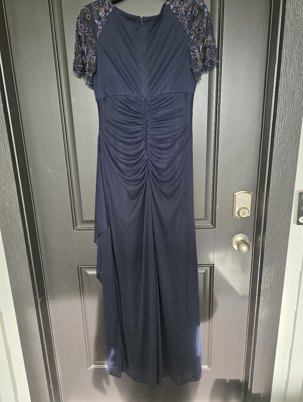 Xscape Navy Beaded Evening Gown Dress Women’s Size 8 Formal Mother of Bride NWT - Picture 8 of 11